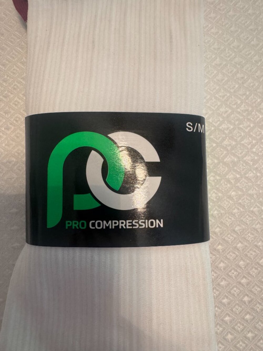 Pro Compression Socks - Picture 5 of 6